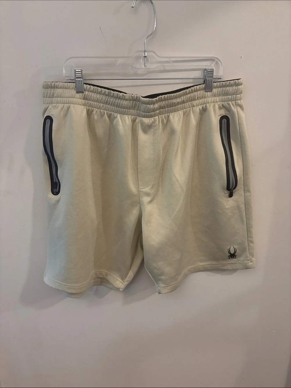 Spyder Active Men's Cream Mesh Performance Shorts Size XL Zip Pocket